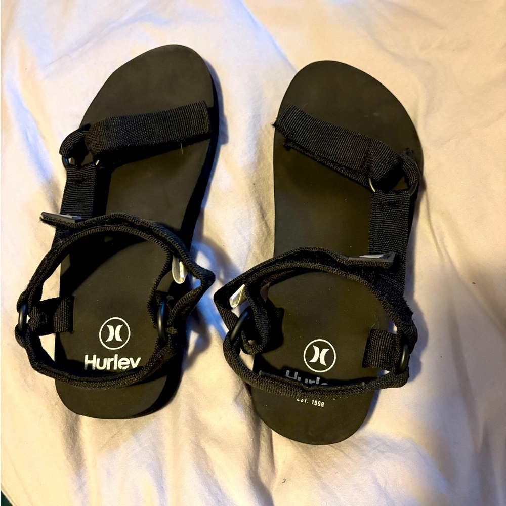hurley strap sandals with velcro size 9
